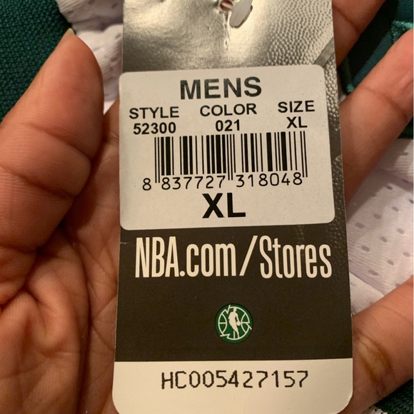 Brand New NBA Boston Celtics Embroidered Shorts - Picture 4 of 5